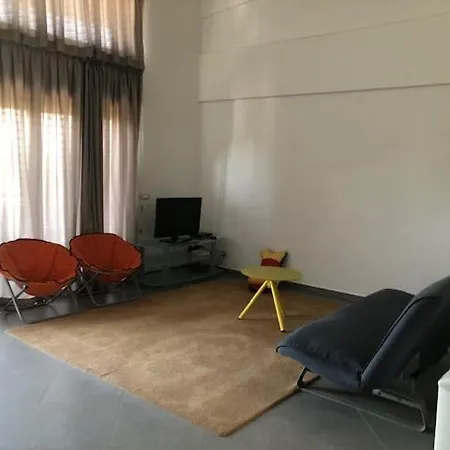 Maisonette By The Sea Holiday home *